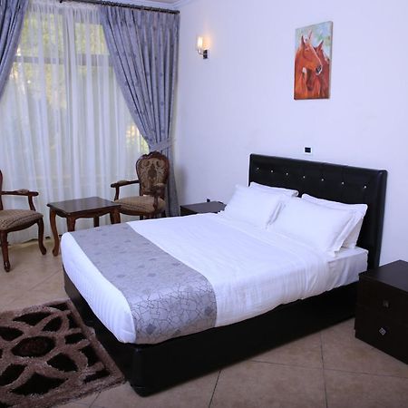 Yaya Africa Athletics Village Sululta Екстер'єр фото