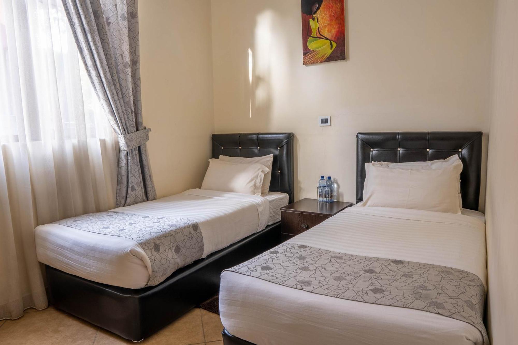 Yaya Africa Athletics Village Sululta Екстер'єр фото