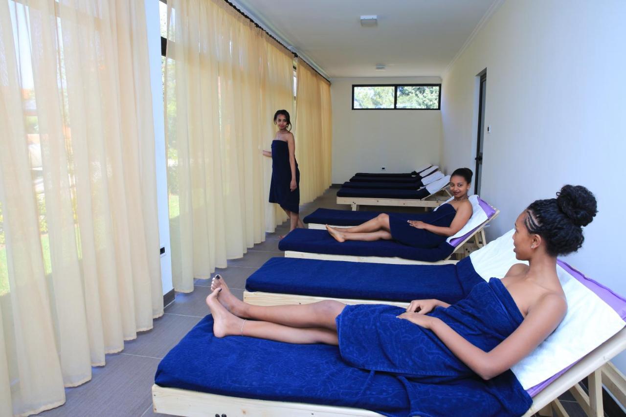 Yaya Africa Athletics Village Sululta Екстер'єр фото